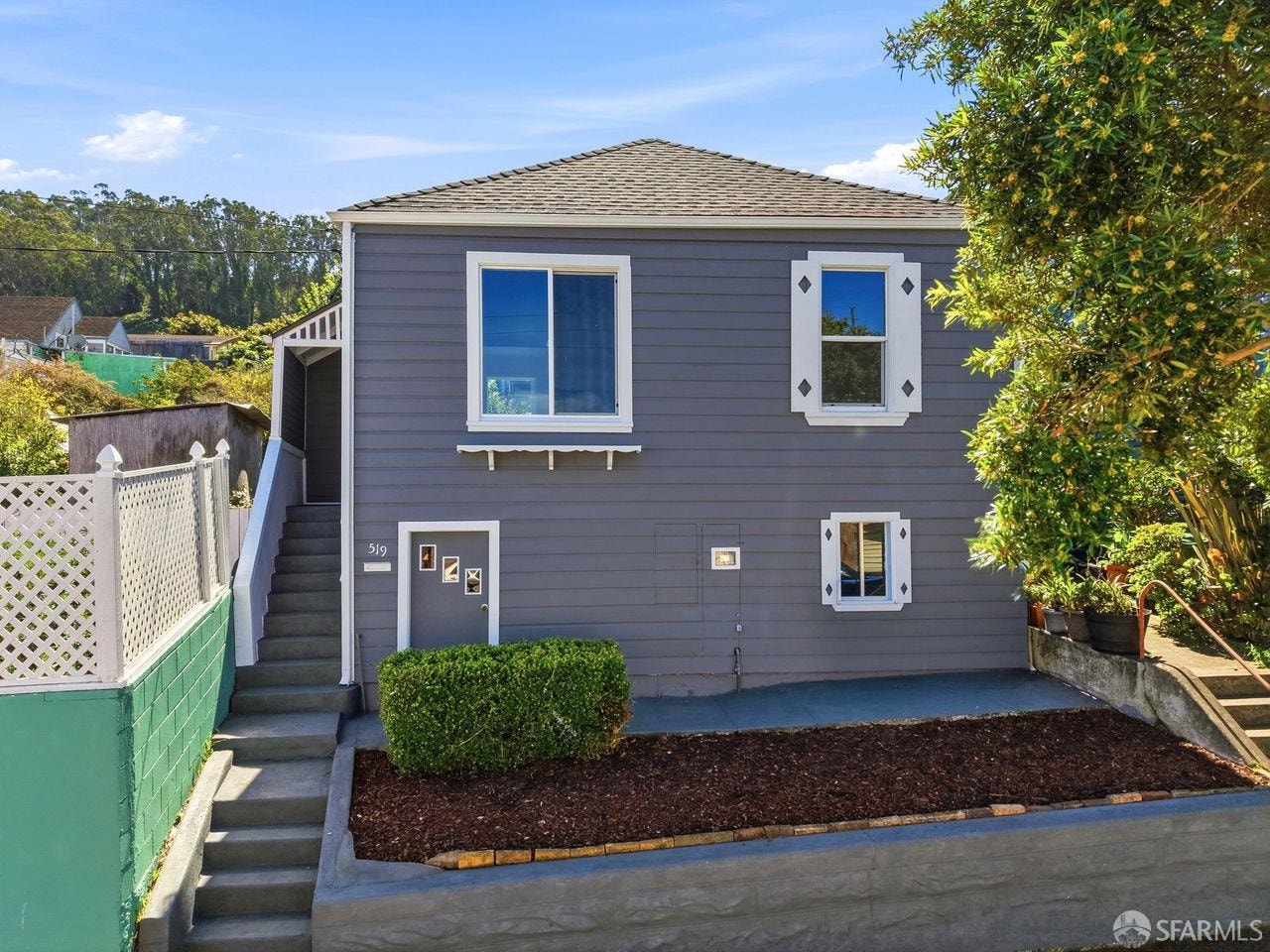519 Bellevue Ave